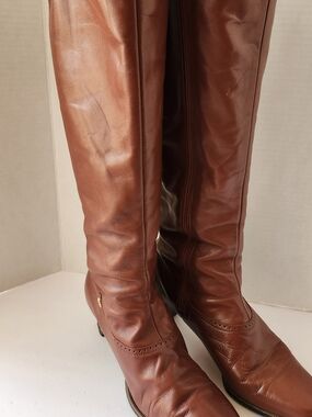 Women's Vintagr Leather Boots in Rich Brown